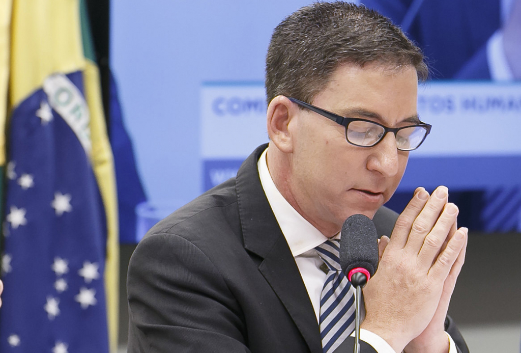 Vazamento de mensagens pela imprensa não é crime de receptação